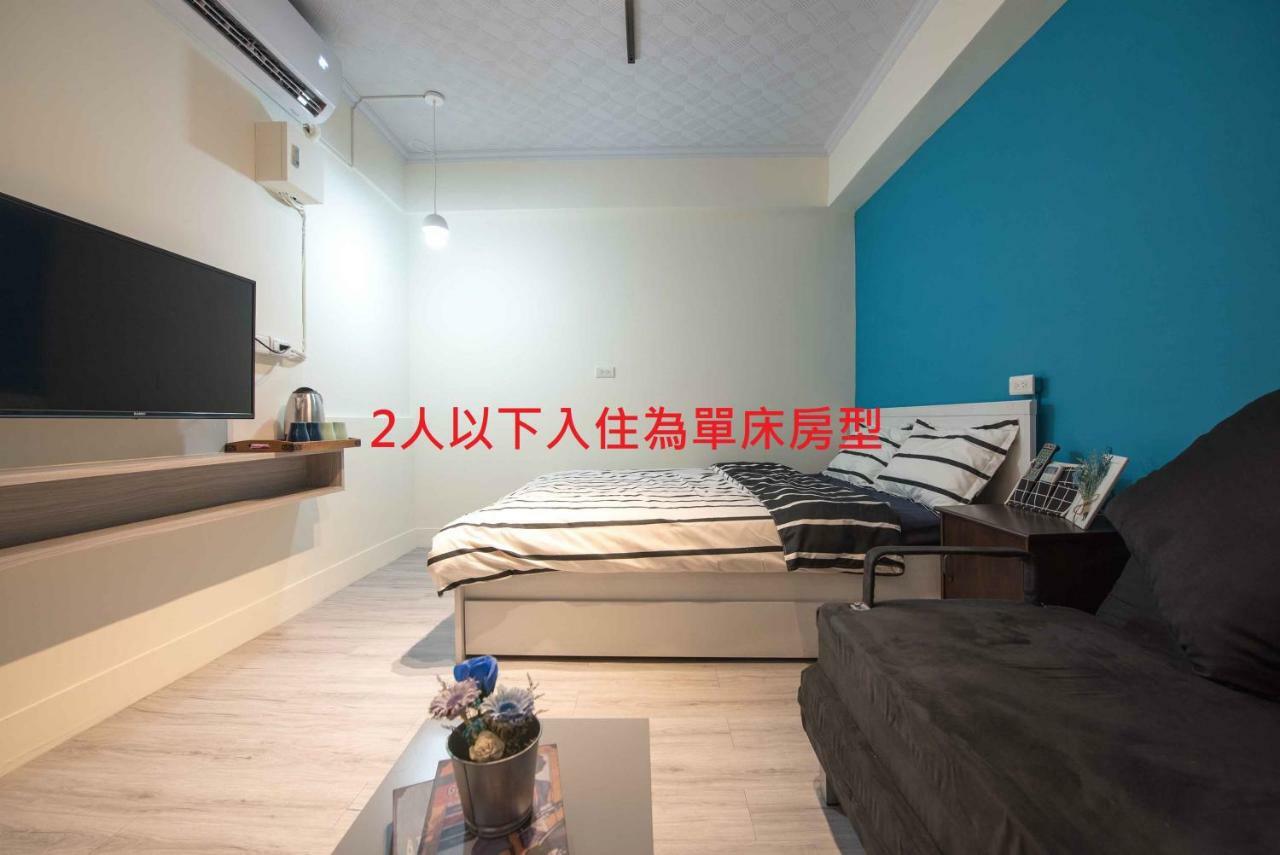 Bird Series Backpacker輕隔間背包客 Apartment Tainan Exterior photo